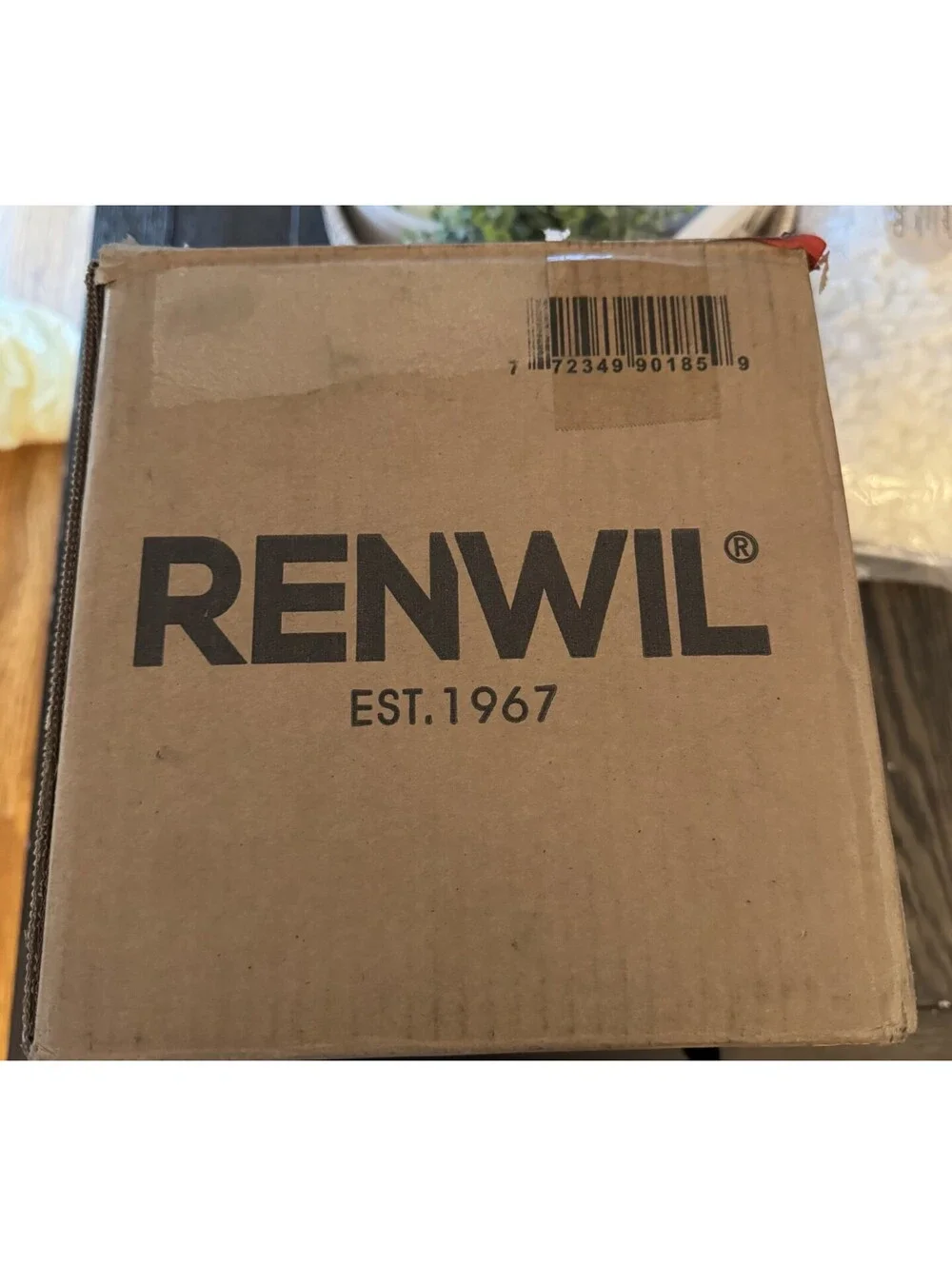Renwil Sybil Wall Sconce - Etched White and Black New